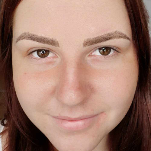Augenbrauen-Microblading-in-Zuerich